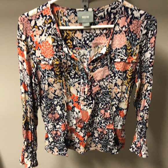Floral Anthropologie top with buttons and tassel details - Picture 1 of 6